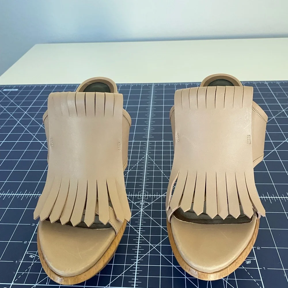 Marni clog heels with Oxford fringe, taupe, size American 9, 40 Europe, 4” heels